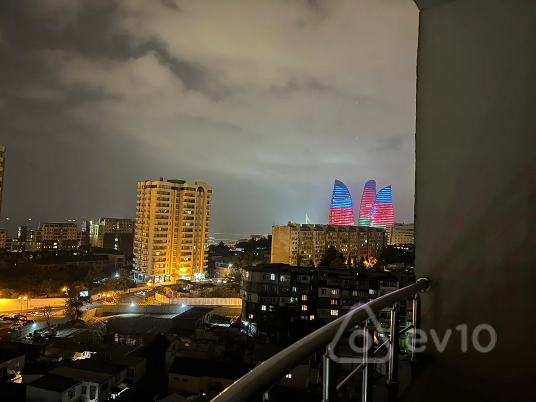 3 otaqlı mənzil, 147 m², Kazım Kazımzadə — Bakı