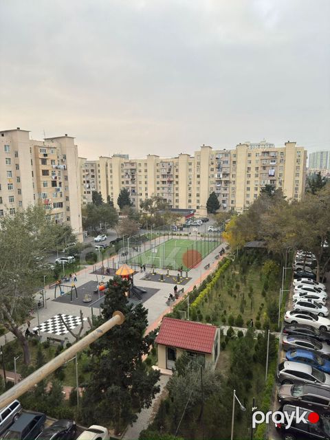 Satılır 3 otaqlı köhnə tikili 80 m² — Bakı