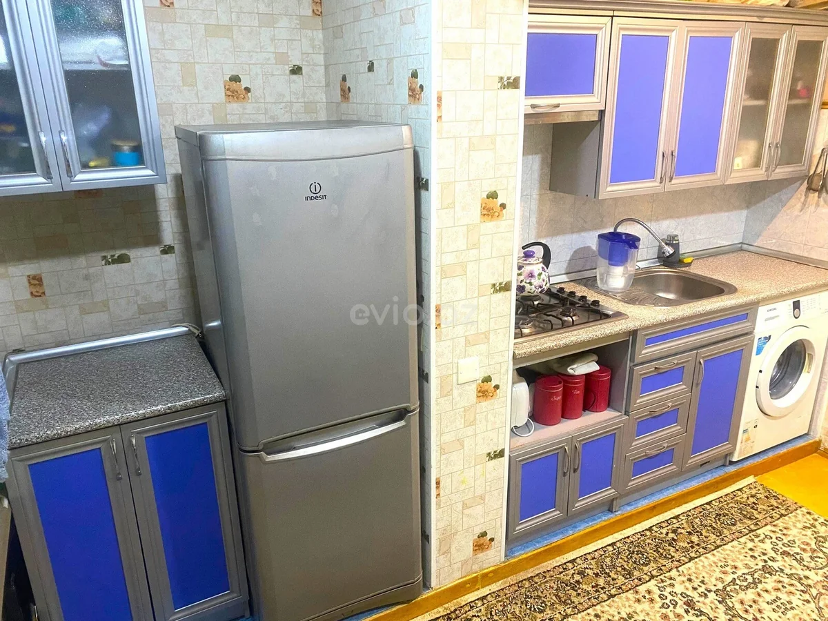 2 otaqlı orta təmirli mənzil satılır Əhmədli qəsəbəsində — Mənzil, Bakı (6)