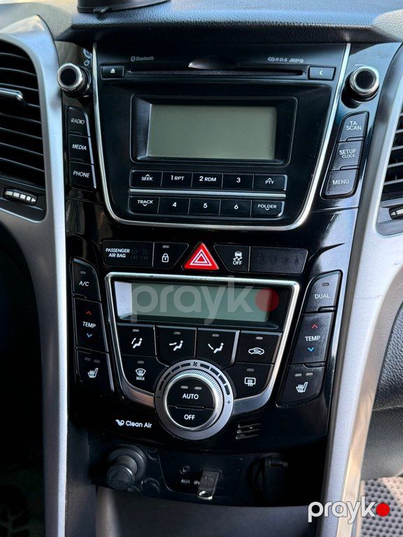 Hyundai i30, 1.6 L, 2012 il, 207 000 km — Avtomobillər, Şəki (10)