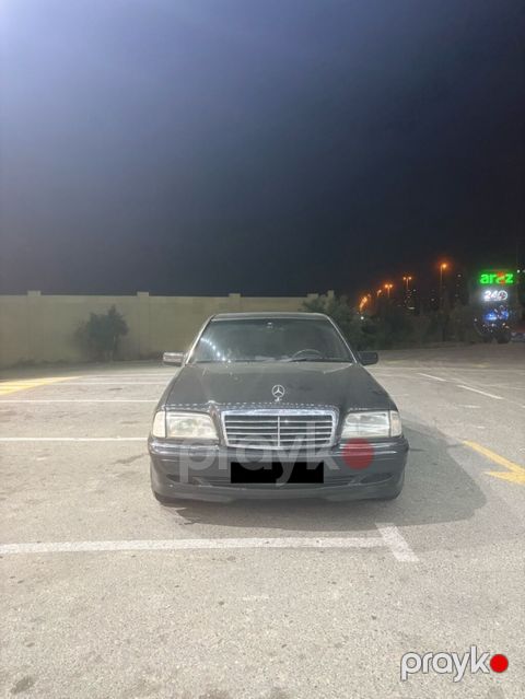 Mercedes-Benz C-Class: 1.8 l 1995 il Sedan — Sanqaçal