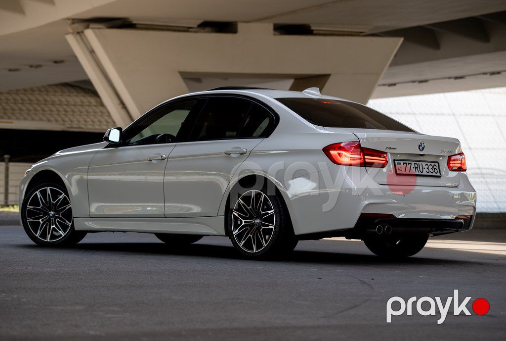 BMW 330, 2.0 L, 2018 il, 111 000 km — Avtomobillər, Bakı (12)