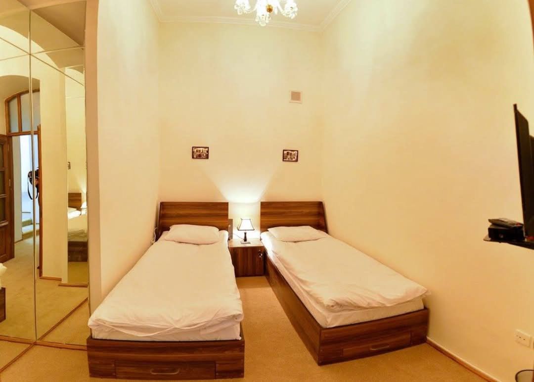 6-otaqlı mənzil kirayə verilir, İçərişəhər m., 250 m² — Mənzil, Bakı (3)