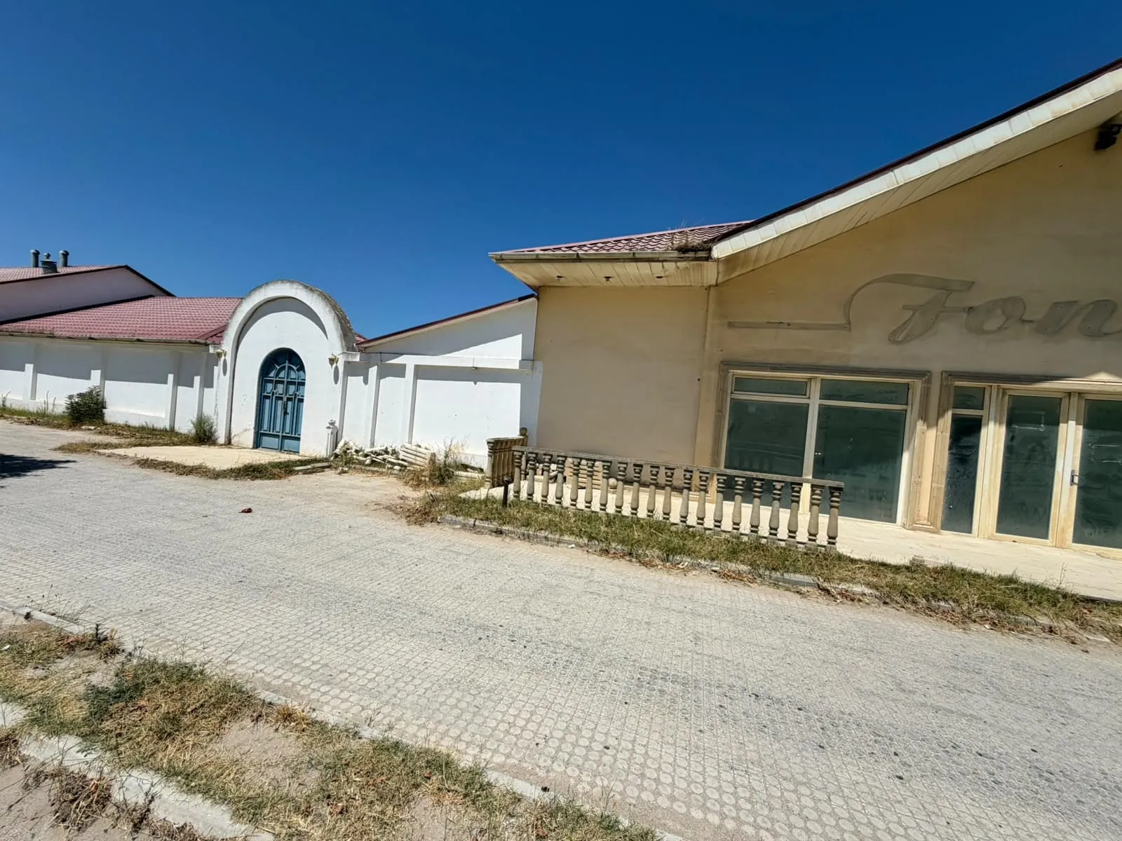 Xəzər r., 16 otaqlı Kafe və Restoran satılır - 870 m², 12 sot — Əmlak, Bakı (7)