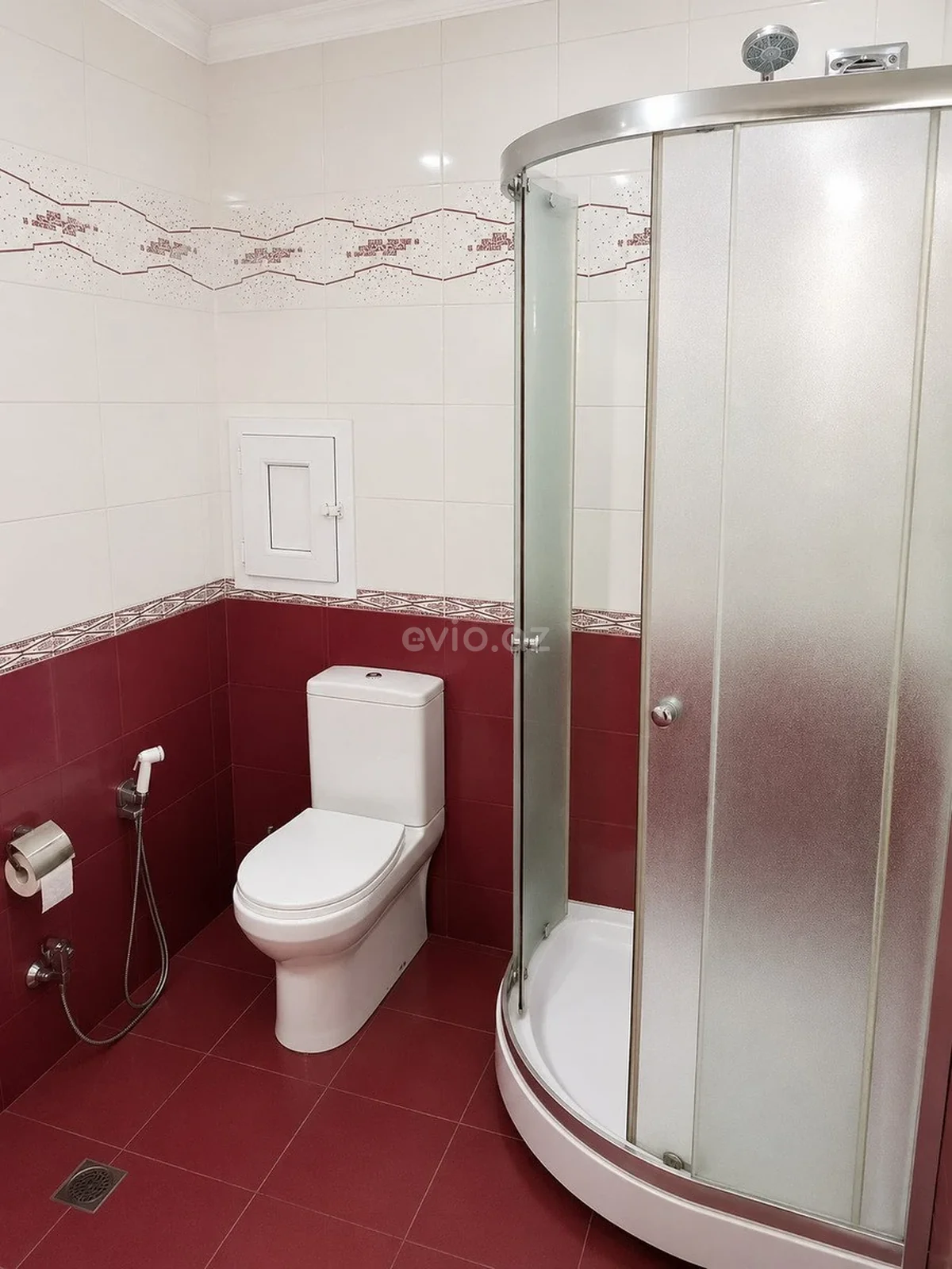 Kirayə 2 otaqlı mənzil İnşaatçılar metrosu yaxınlığında — Mənzil, Bakı (7)