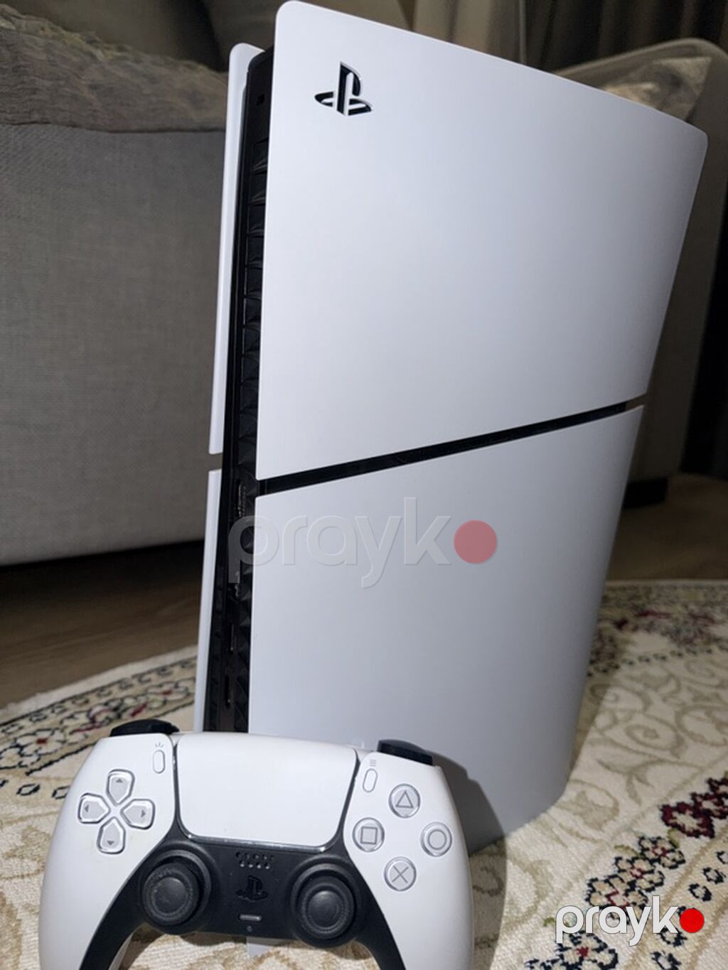 Ideal veziyyetde Playstation 5 slim satilir, ev seraitinde istifade — Oyun konsolları, Bakı (2)