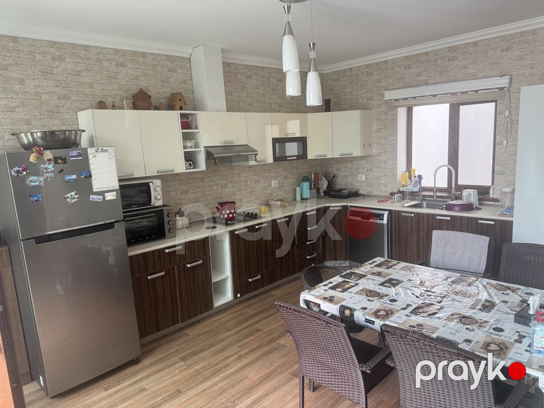 Satılır 4 otaqlı həyət evi/bağ evi 150 m² — Ev, villa, Bakı (9)