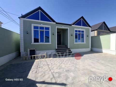 Satılır 4 otaqlı həyət evi/bağ evi 110 m² — Bakı