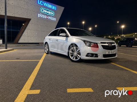 Chevrolet Cruze: 1.6 l 2015 il 250000 km Sedan — Bakı