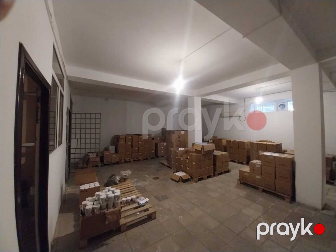 Satılır obyekt 1590 m² — Əmlak, Bakı (2)