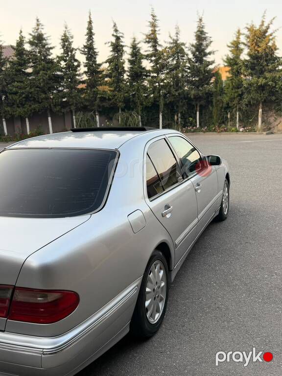 Mercedes E 240, 2.4 L, 1999 il, 373 000 km — Avtomobillər, Bakı (9)