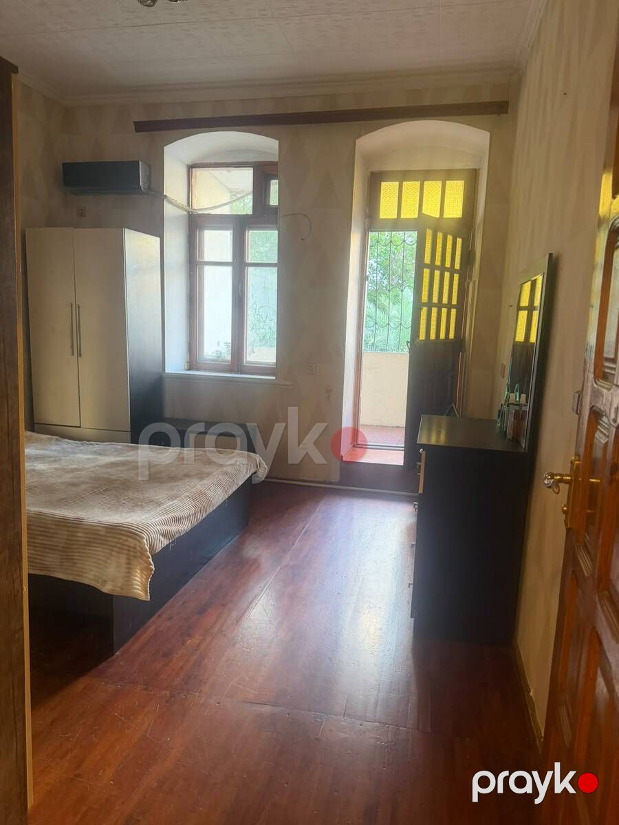 Satılır 3 otaqlı köhnə tikili 70 m² — Mənzil, Bakı (2)