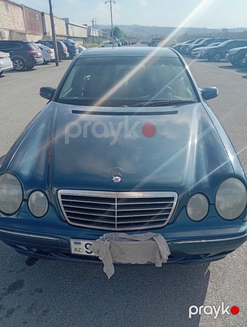 Mercedes E 200, 2.0 L, 2000 il, 308 500 km — Bakı