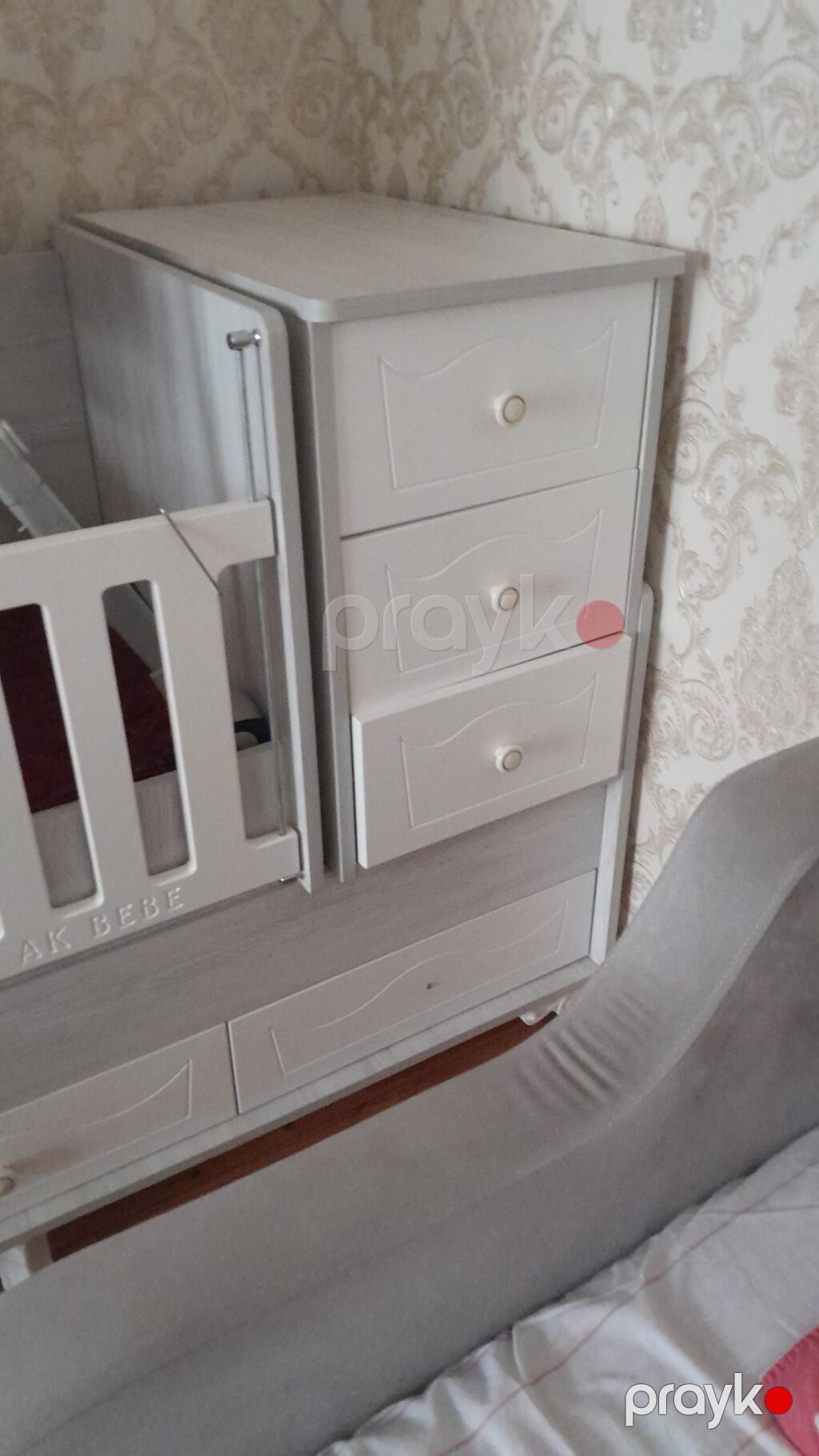 Uşaq mebeli dəsti - Çarpayı: “AK Bebe” yazılı beşik tipli uşaq — Uşaq mebeli dəstləri, Xırdalan (3)