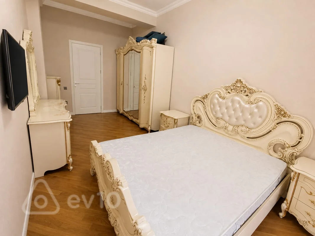 3 otaqlı mənzil, 135 m², Qarabağ küçəsi — Mənzil, Bakı (7)