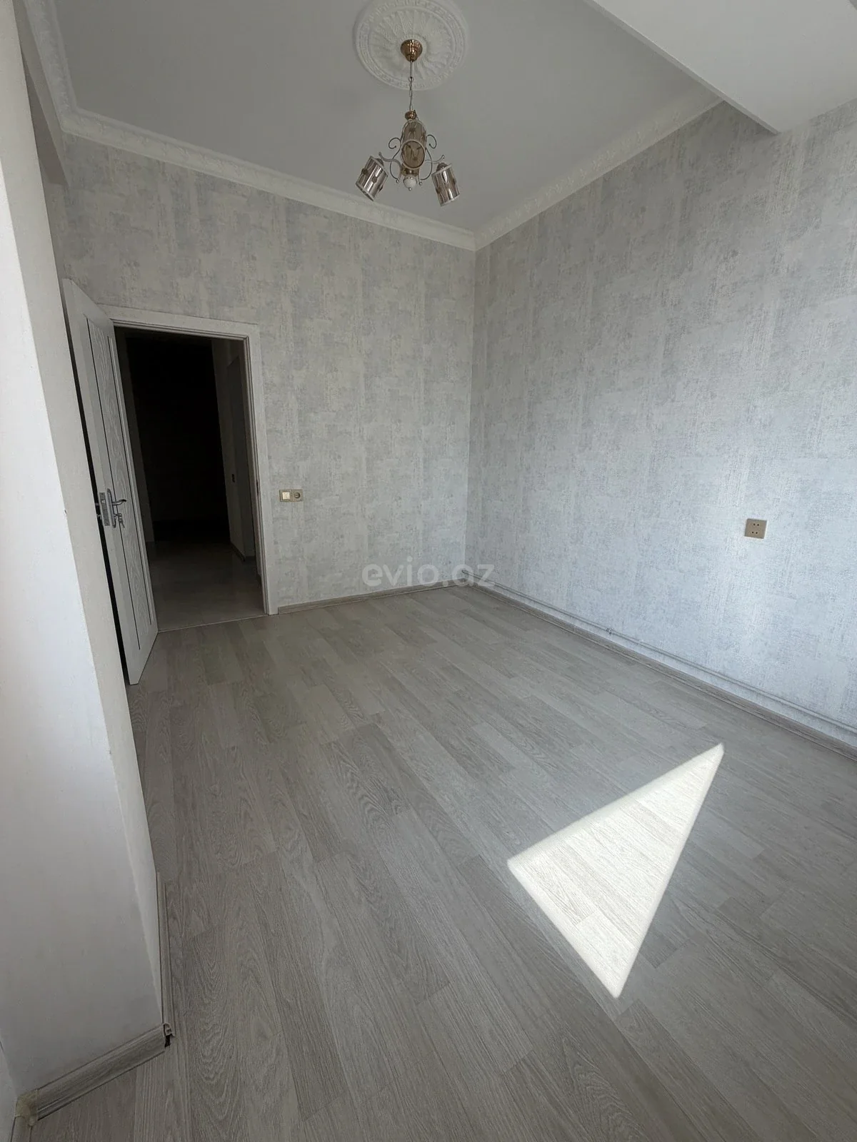 3 otaqlı tam təmirli mənzil satılır Sarayda — Mənzil, Abşeron (10)
