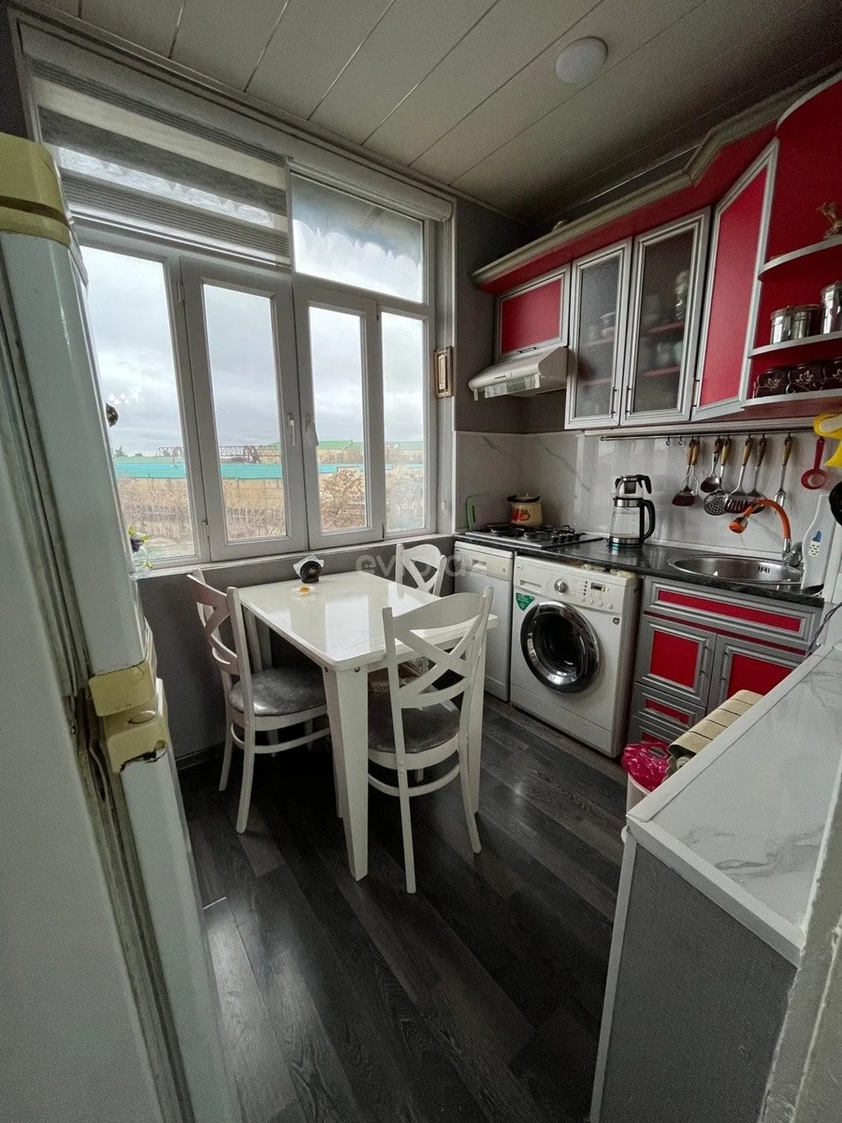 2 otaqlı tam təmirli mənzil satılır Bülbülə qəsəbəsində — Mənzil, Bakı (3)