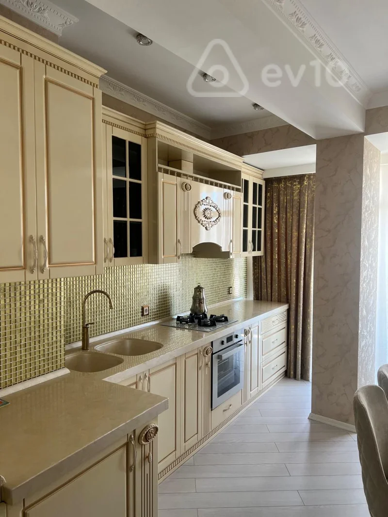 2 otaqlı mənzil, 103 m², Nizami metrostansiyası — kirayə — Mənzil, Bakı (4)