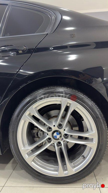 BMW 330, 2.0 L, 2016 il, 202 777 km — Avtomobillər, Bakı (9)