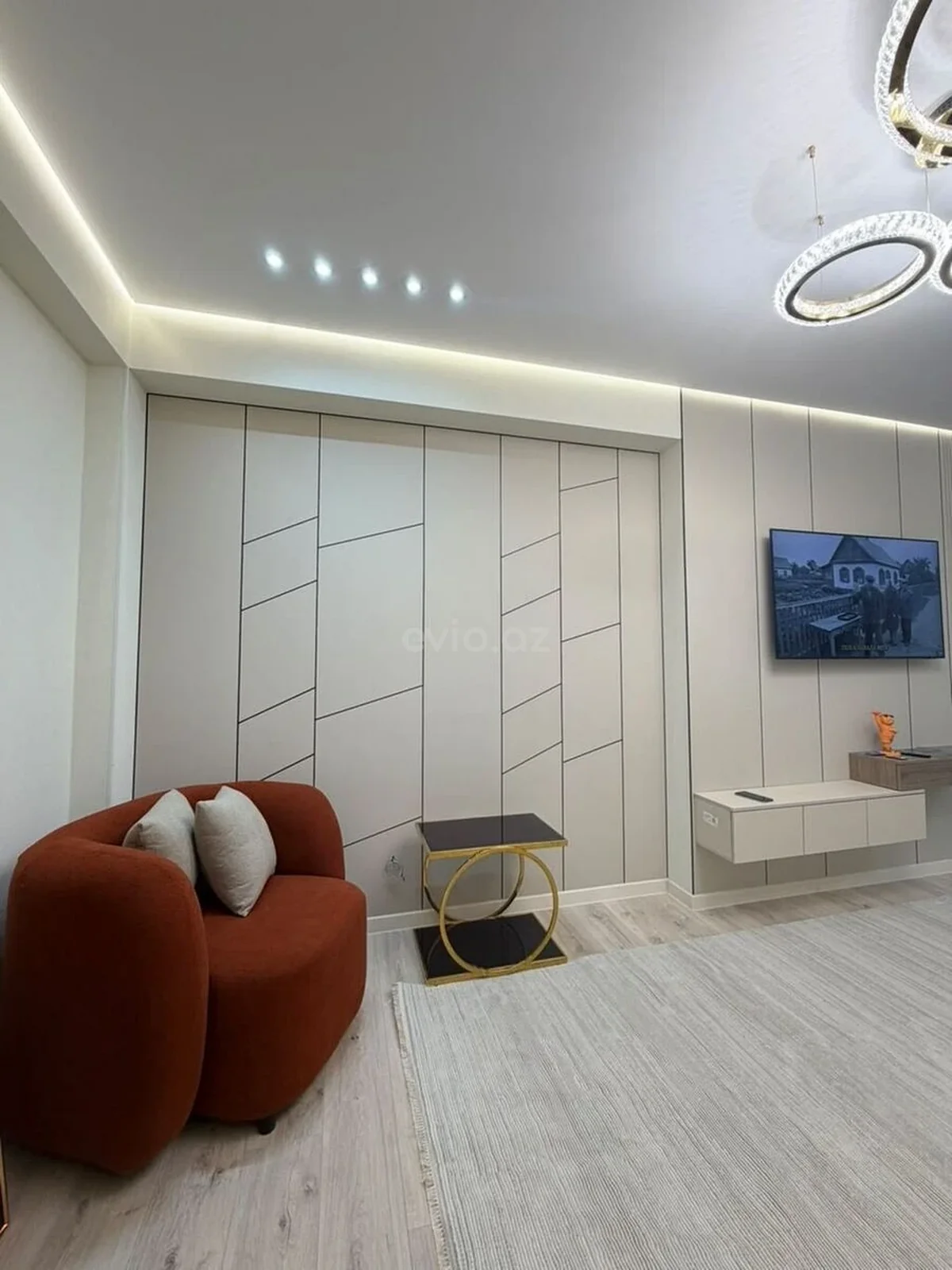 Kirayə 2 otaqlı mənzil 28 May metrosu yaxınlığında — Mənzil, Bakı (2)