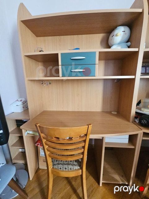 Künc masa, Polkalı, Siyirməli, Teksturalı laminat — Bakı