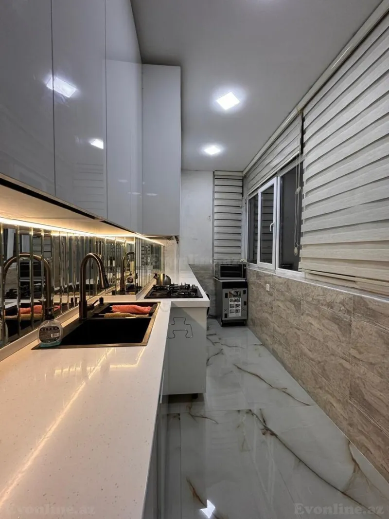 Satılır 3 otaqlı Mənzil Yeni tikili 117 m² Bakı, Nəsimi r., 28 May m — Mənzil, Bakı (8)