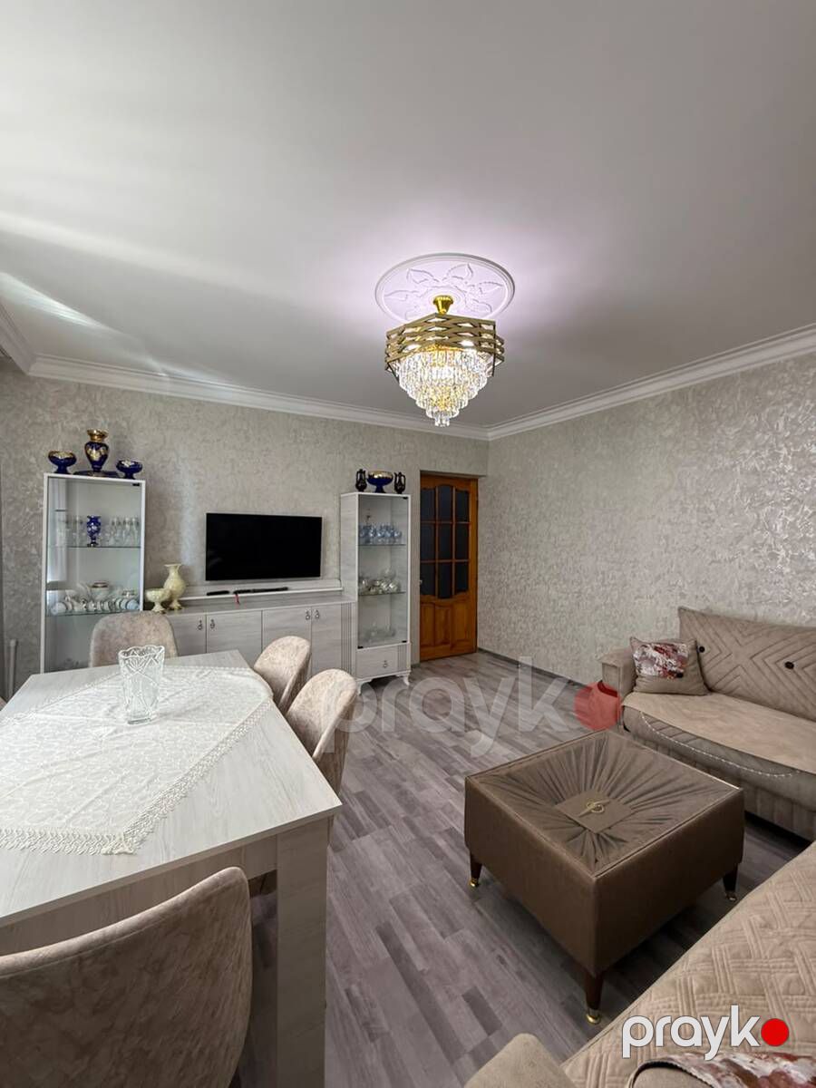 Satılır 4 otaqlı köhnə tikili 85 m² — Mənzil, Bakı (4)