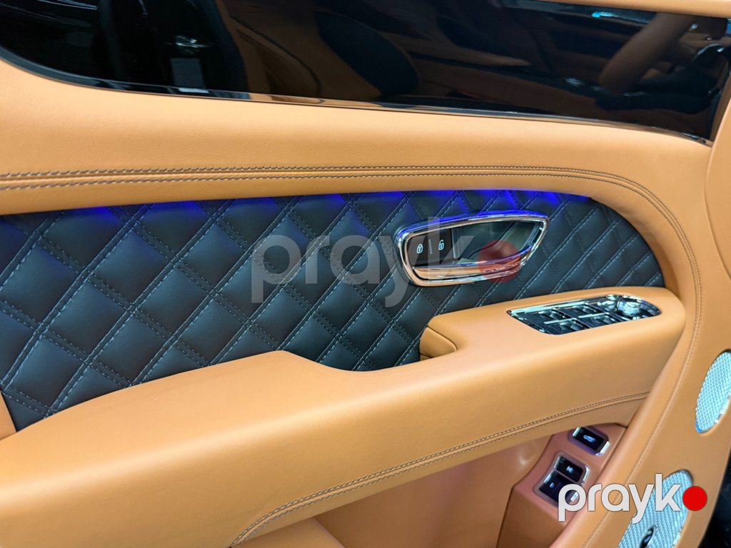 Bentley Bentayga, 4.0 L, 2025 il, yeni — Avtomobillər, Bakı (11)