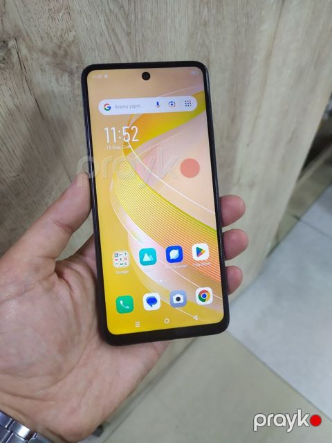 Infinix Smart 8 Timber Black 64GB/4GB — Bakı