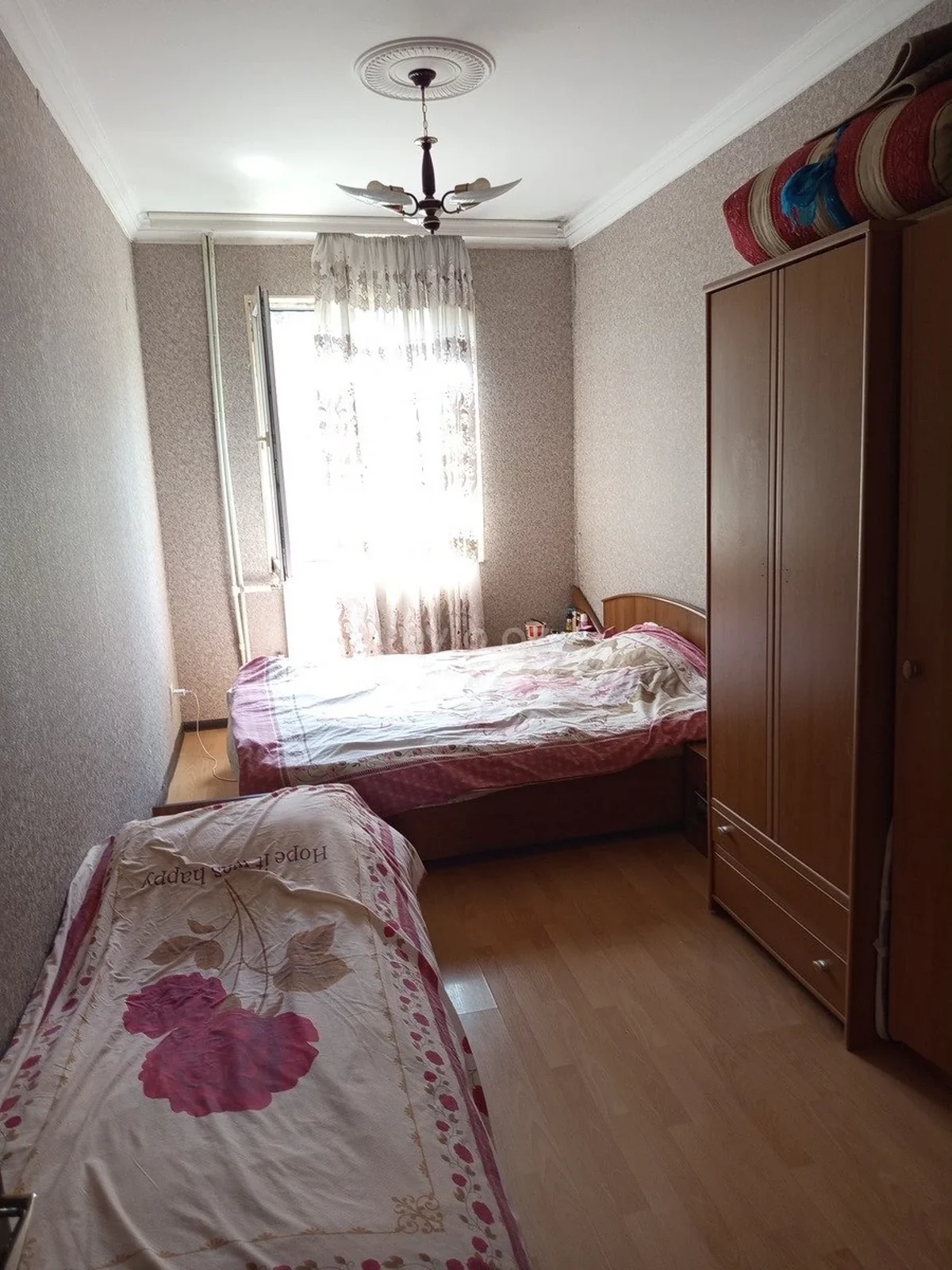 2 otaqlı orta təmirli mənzil satılır 1-ci mikrorayonda — Mənzil, Bakı (9)