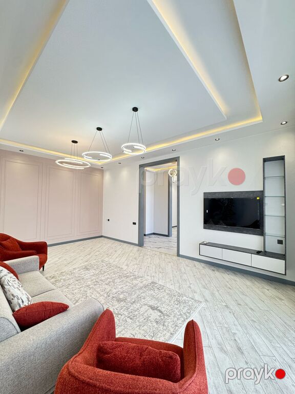 Satılır 4 otaqlı həyət evi/bağ evi 260 m² — Ev, villa, Bakı (9)