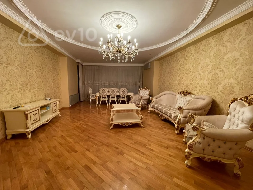 3 otaqlı mənzil, 200 m², Afiyəddin Cəlilov 26 — kirayə — Mənzil, Bakı (2)