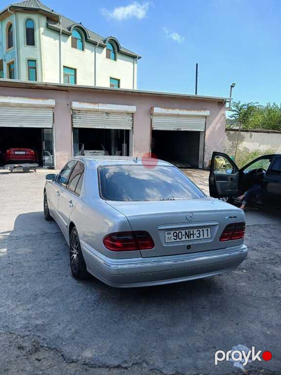 Mercedes E 240, 2.6 L, 2001 il, 332 000 km — Avtomobillər, Bakı (2)