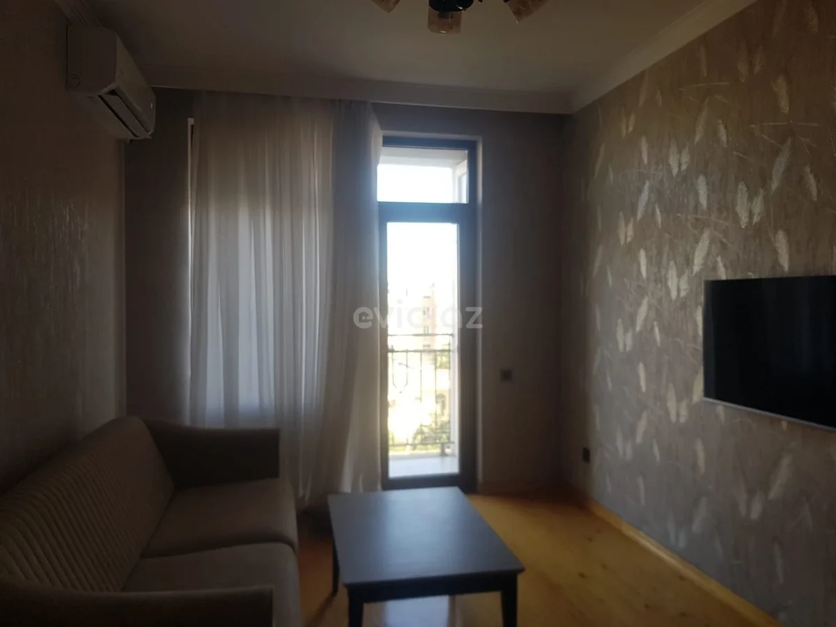 Kirayə 2 otaqlı mənzil Bakıxanov qəsəbəsində — Mənzil, Bakı (2)