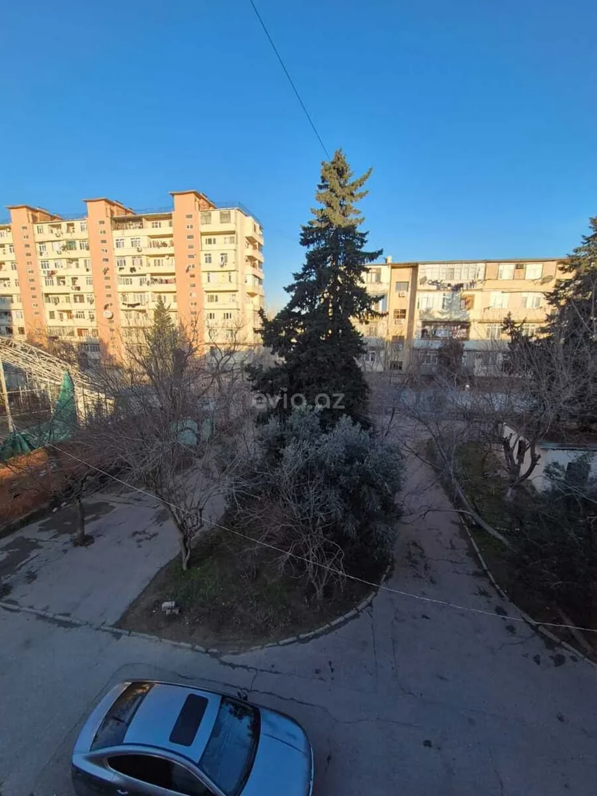 Kirayə 2 otaqlı mənzil Neftçilər metrosu yaxınlığında — Mənzil, Bakı (9)