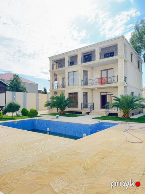Satılır 5 otaqlı həyət evi/bağ evi 400 m² — Bakı