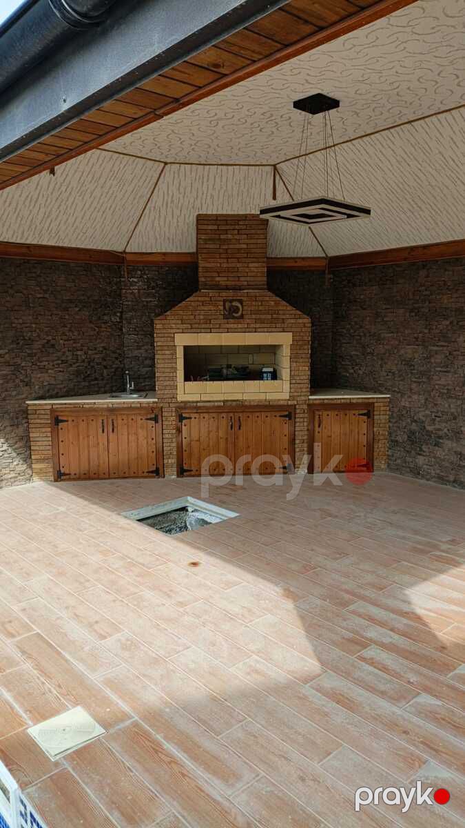 Satılır 4 otaqlı həyət evi/bağ evi 200 m² — Ev, villa, Bakı (2)