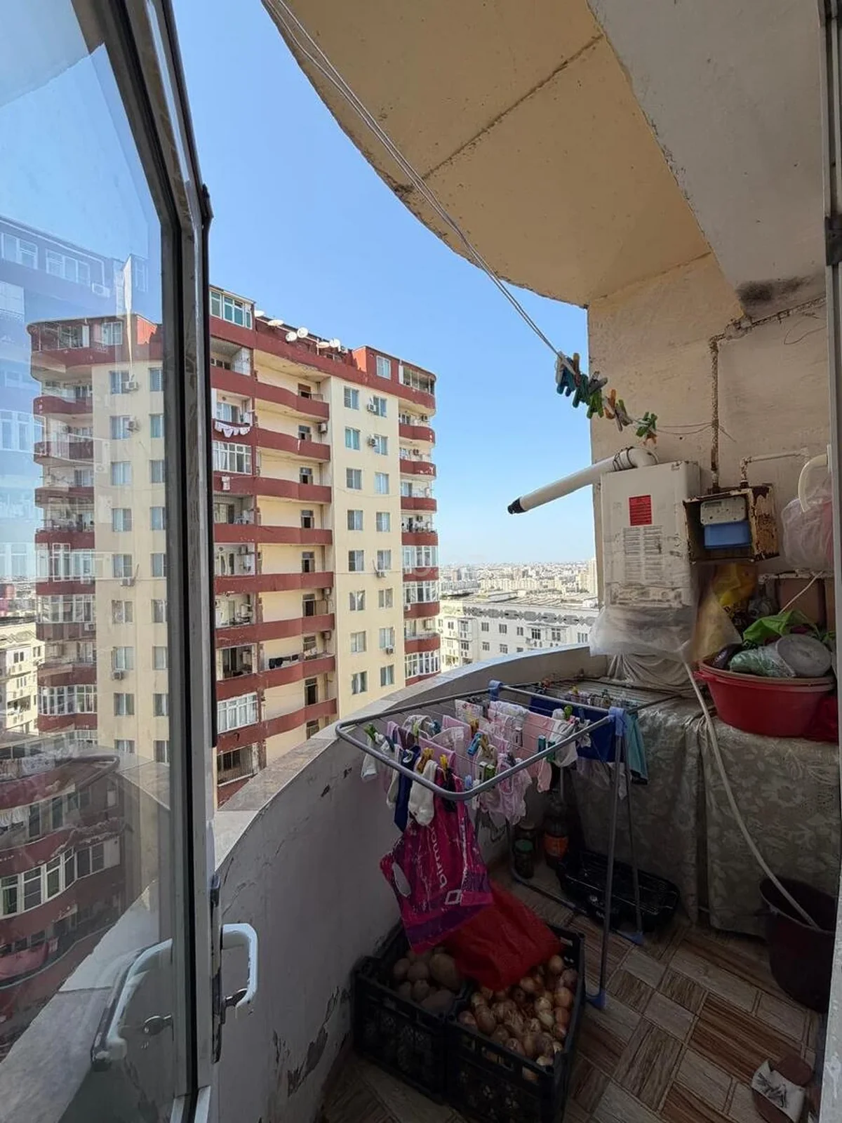 2 otaqlı tam təmirli mənzil satılır 8-ci kilometr qəsəbəsində — Mənzil, Bakı (9)