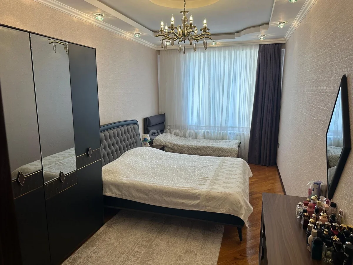 2 otaqlı tam təmirli mənzil satılır 8-ci mikrorayonda — Mənzil, Bakı (2)
