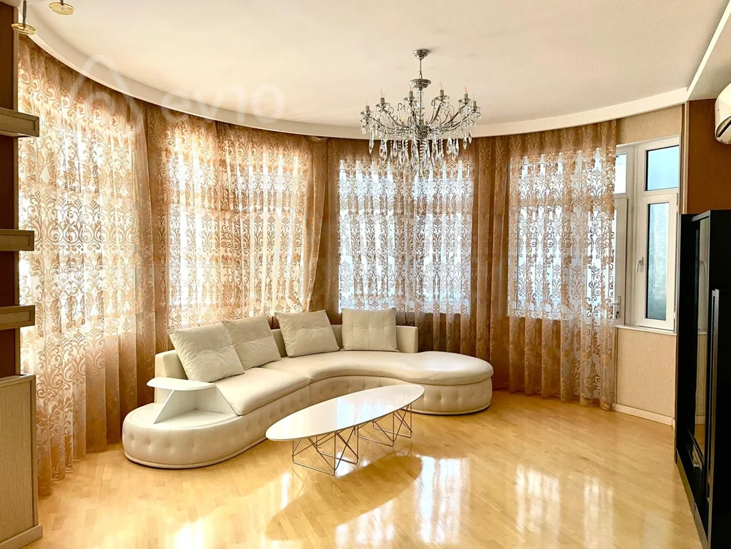 2 otaqlı mənzil, 120 m², Əliəşrəf Əlizadə küçəsi — kirayə — Bakı