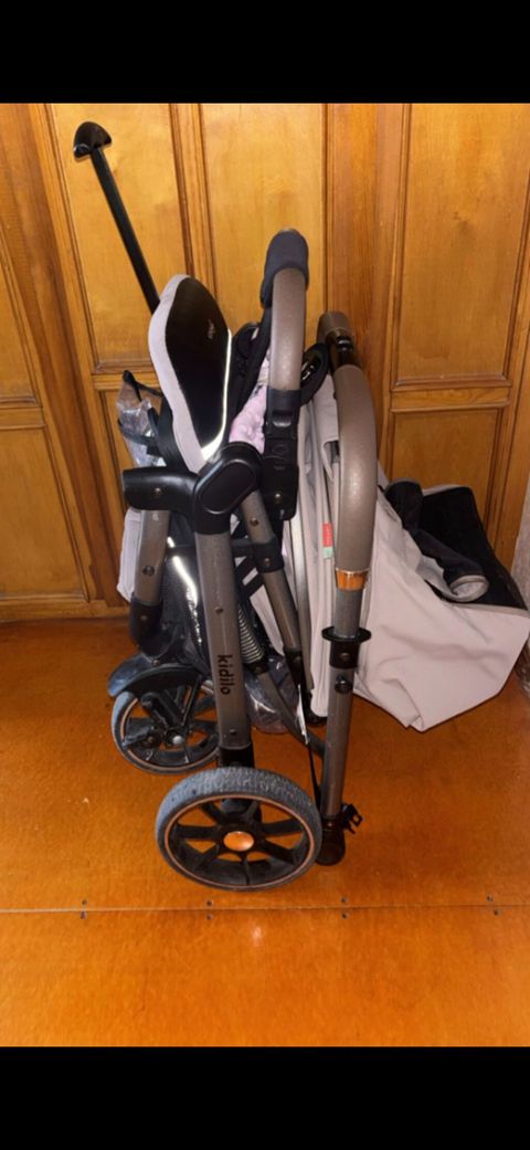 Cox az istifade olunub real aliciya cuzi endirim olunacaq unvan kohne — Strollers