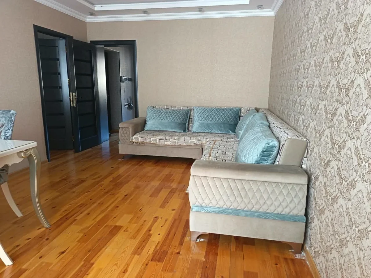 Kirayə 2 otaqlı mənzil Qaraçuxur qəsəbəsində — Bakı