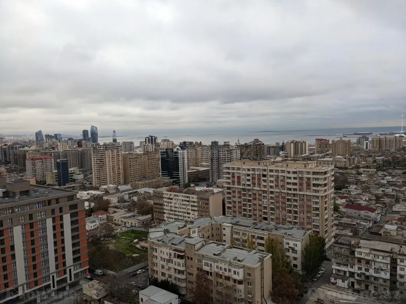 Kirayə verilir 3 otaqlı Mənzil Yeni tikili 135 m² Bakı, Nəsimi r., Nizami m — Mənzil, Bakı (3)