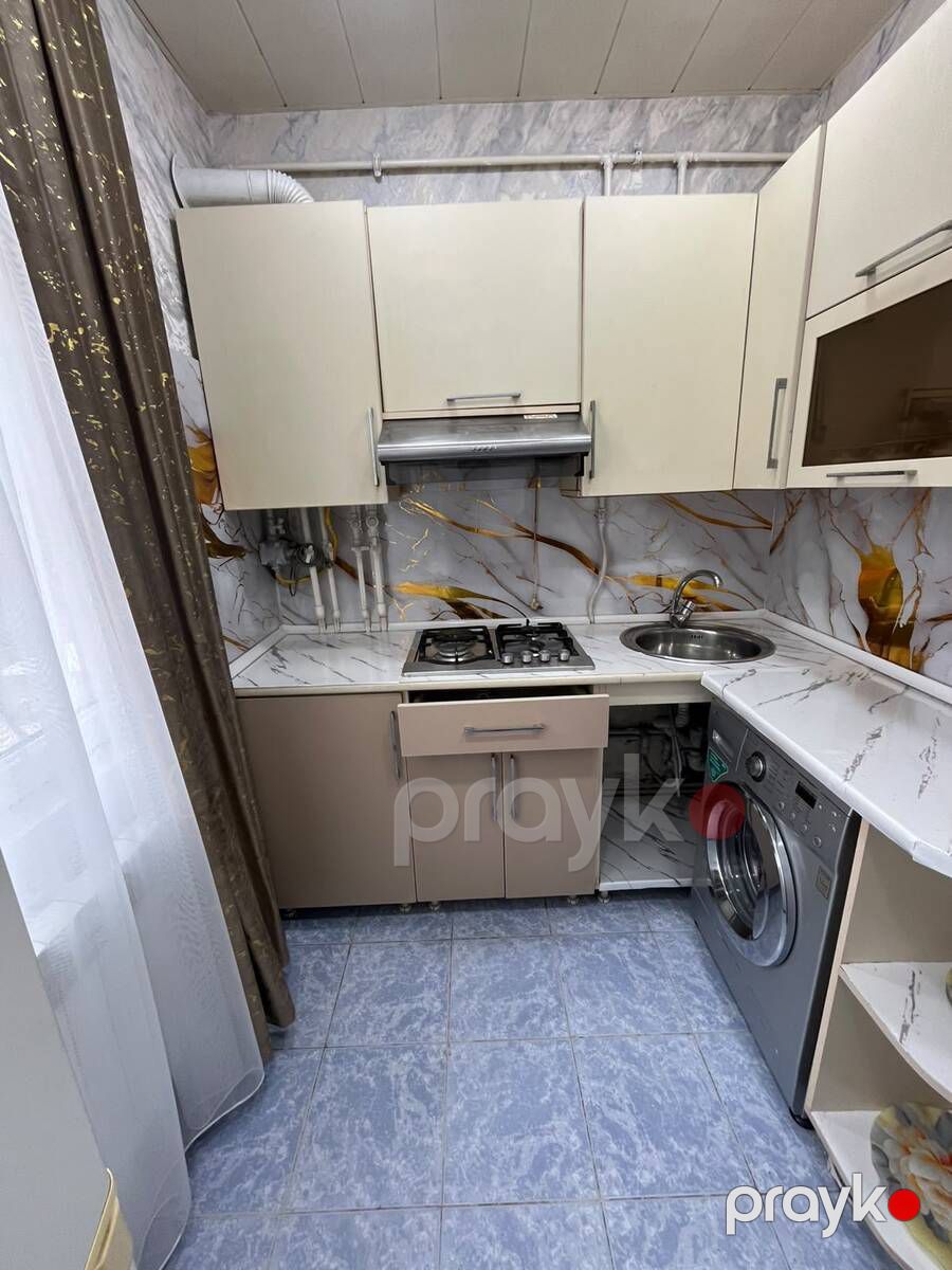 Satılır 2 otaqlı köhnə tikili 58 m² — Mənzil, Bakı (8)