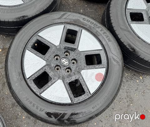 "Hyundai Santa Fe" diski R18 — Bakı