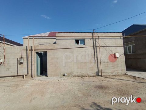 Satılır 3 otaqlı həyət evi/bağ evi 100 m² — Bakı