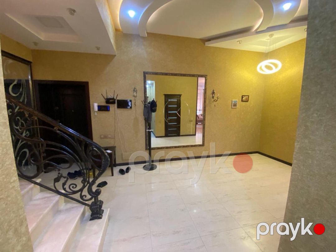 Satılır 4 otaqlı yeni tikili 200 m² — Mənzil, Bakı (10)