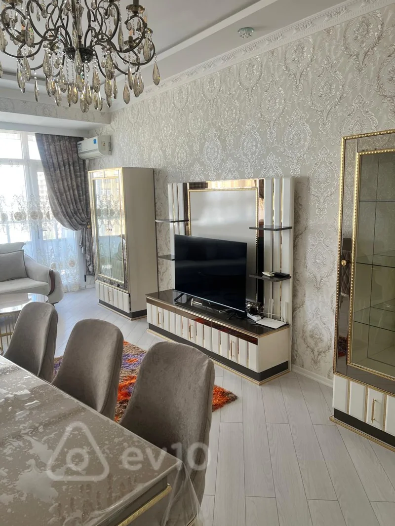 2 otaqlı mənzil, 103 m², Nizami metrostansiyası — kirayə — Bakı