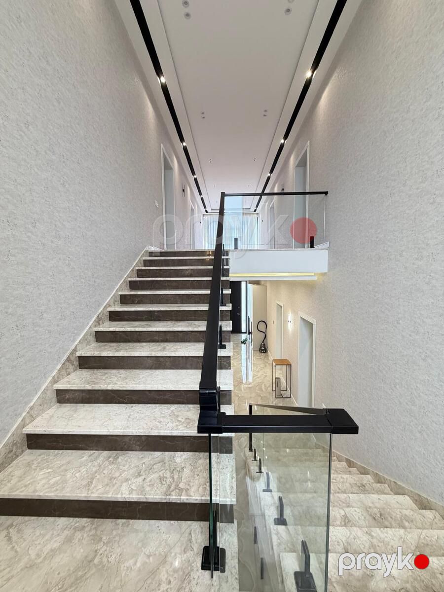 Satılır 6 otaqlı həyət evi/bağ evi 400 m² — Ev, villa, Bakı (11)