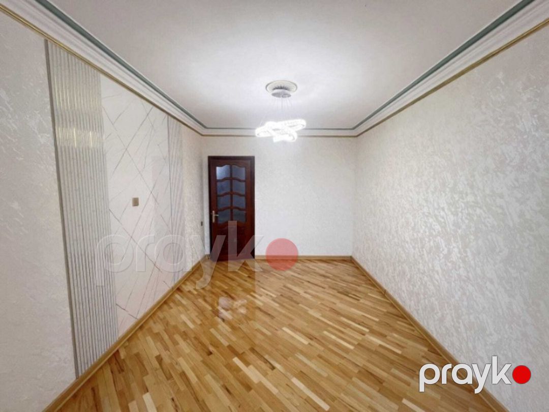 Satılır 2 otaqlı köhnə tikili 65 m² — Mənzil, Bakı (2)